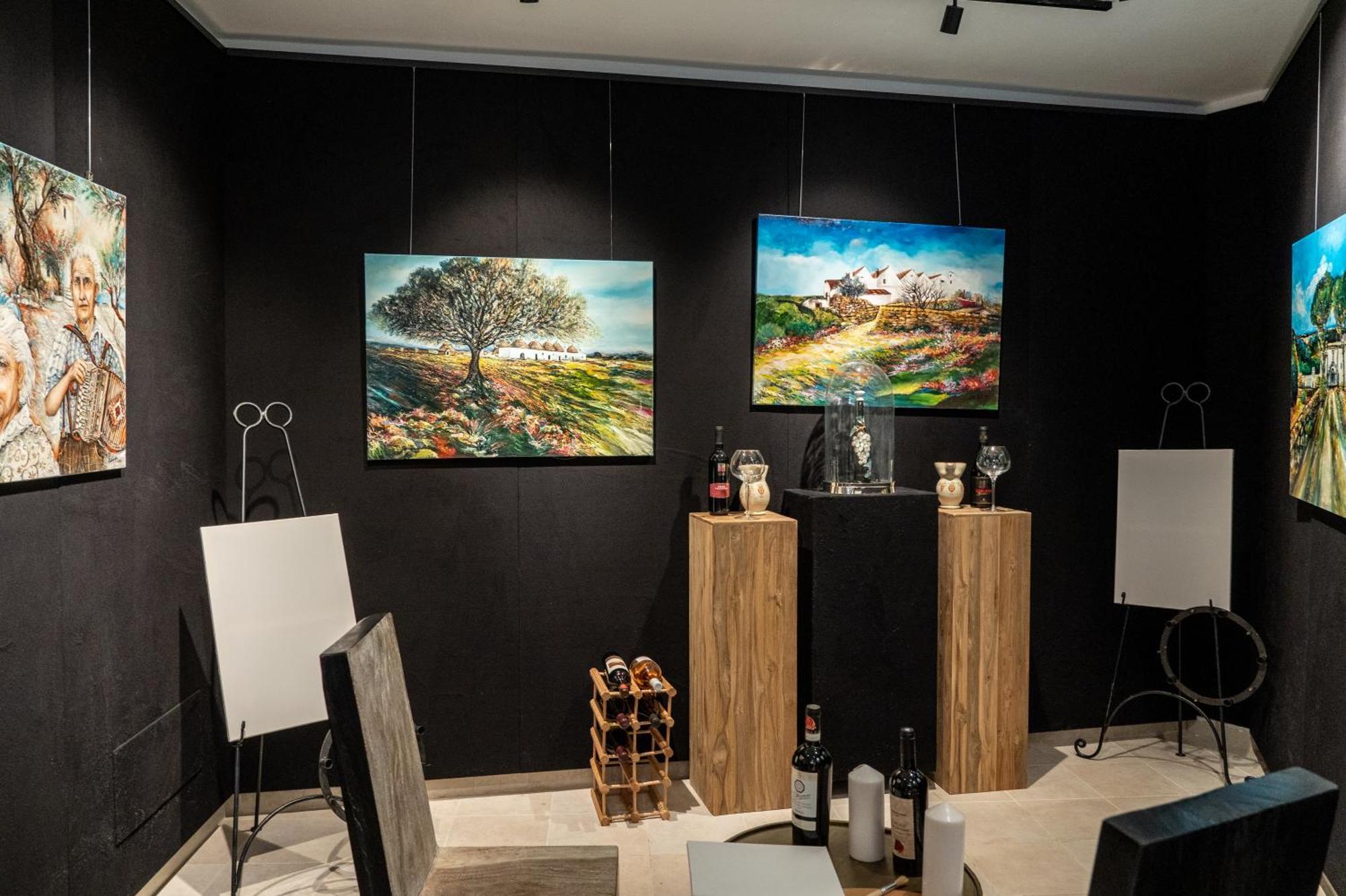 Wineart House, Terracielo Indipendente Nel Centro Di Monopoli Apartamento Exterior foto